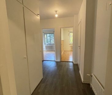 Russinvägen, Farsta - Photo 1