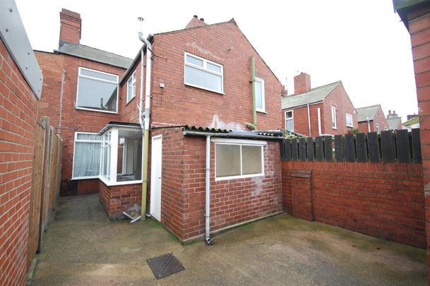 24 Axholme Street, Goole - Photo 1