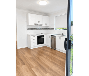 CALL FOR A VIEWING!-Fully Renovated One Bedroom Flat with Peaceful ... - Photo 5