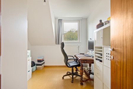 Mooie halfopen woning met garage op absolute toplocatie - Photo 4