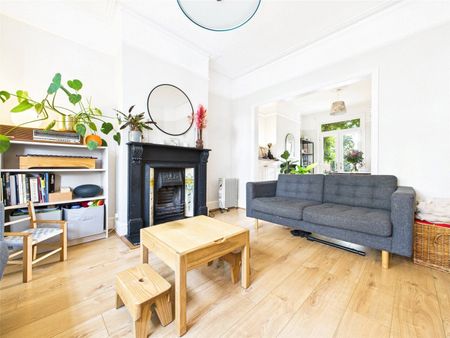 Windmill Road, Hampton Hill, TW12 - Photo 2