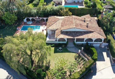 Detached Villa in Las Brisas - Photo 4