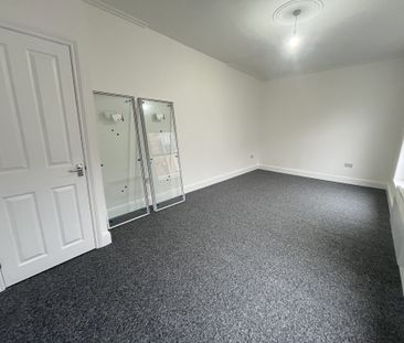 Broad Street, ., Bungay - Photo 4