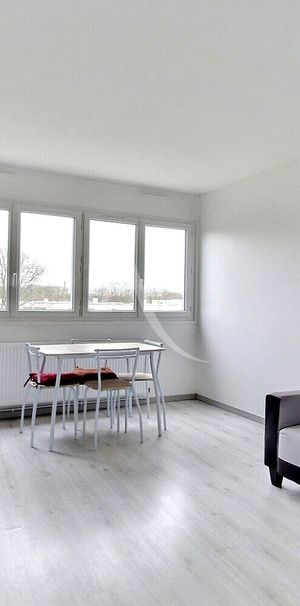 Location appartement 1 pièce, 33.40m², Maurepas - Photo 1