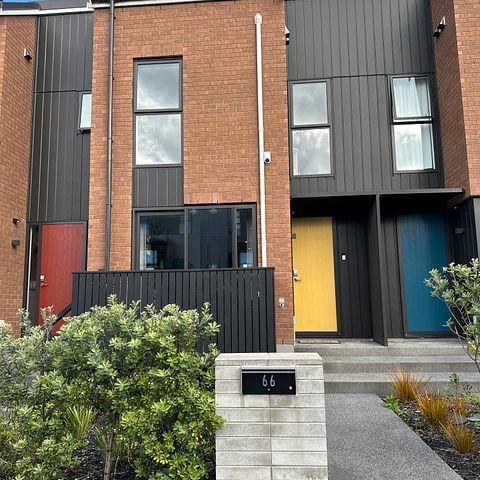 Modern, Air-Conditioned, Hobsonville lifestyle - Photo 1