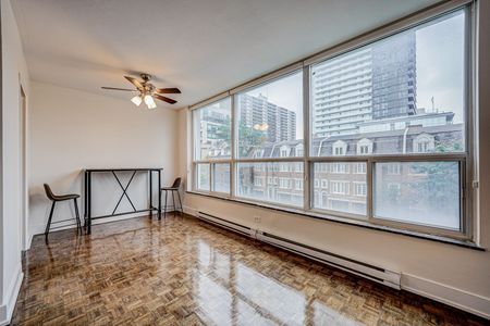 For Lease - 133 Erskine Avenue Unit# 701, Toronto, Ontario - Photo 2
