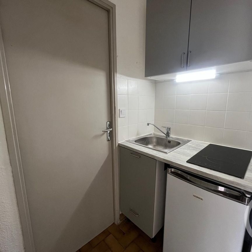 Location Appartement 1 pièce 20m² MONTPELLIER 34090 - Photo 1