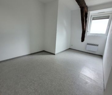 Location Appartement 3 pièces 65m² HAUSSY 59294 - Photo 2