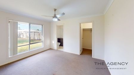 Spacious Family Home in a Quiet, Convenient Location - Photo 2