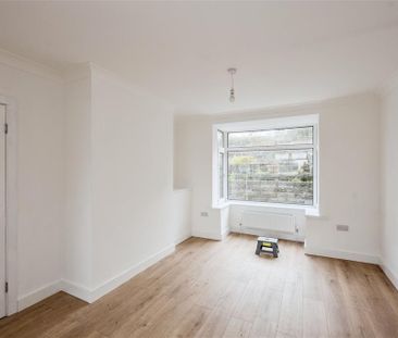 Beaumont Crescent, St. Thomas, SWANSEA - Photo 3