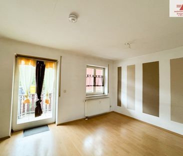 3-Raum-Balkonwohnung im Zentrum von Schlettau! - Photo 1