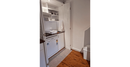 Charming studio next to Toorak Village - Photo 4