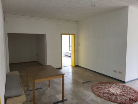 Helle 2 Zimmer Wohnung (Hochpaterre) zur Miete mit Balkon in ruhiger Wohngegend! - Photo 4