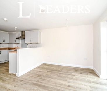 4 bedroom townhouse to rent Willowsway Road, Wixams, Bedford, MK42 - Photo 1