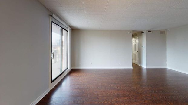 Two Bedroom Apartment - Photo 1