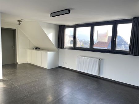 Prachtig appartement met 2 slaapkamers, terras en garagebox - Photo 4