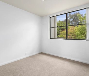 4/7 Eldridge Crescent, Garran. - Photo 4