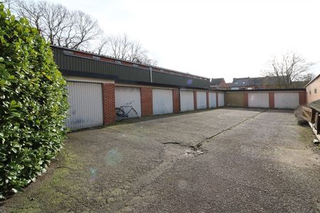 2 slpk., lift, garage, nabij centrum en invalswegen - Foto 2