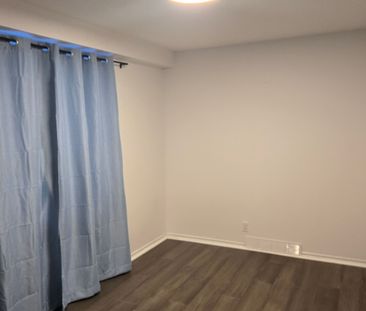 For Lease - 55 Bishop Avenue Unit# Main, Toronto, Ontario - Photo 5