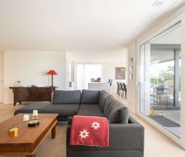 Helle 3.5-Zimmer-Wohnung mit Balkon und Garage in Kloten - Foto 1