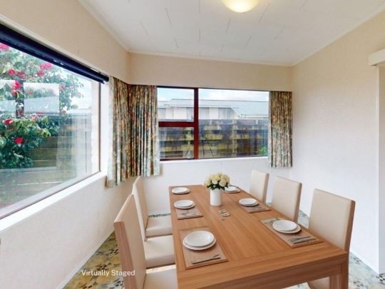 Westbrook - 3 bedrooms - Photo 1