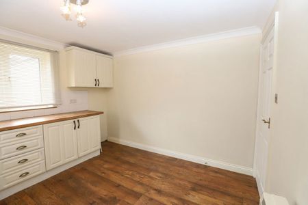 Flat in 7 Sandgate Court, Long Marton, CA16 6BN - Photo 3