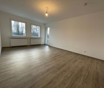 *moderne Balkonwohnung mit Tageslichtbad in guter Lage* - Photo 3