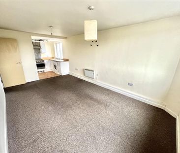 Noel Street - Photo 1