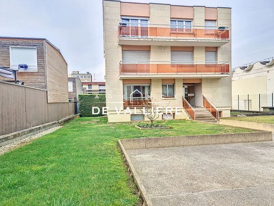 Location Appartement 1 pièce 27m² NANTERRE 92000 - Photo 1