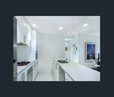 3 BEDROOM CBD UNIT - Photo 2