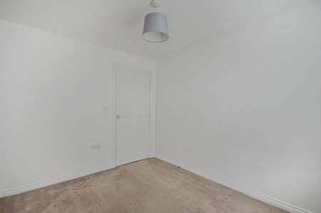 2 bed flat to rent in Anderson Grove, Newport, NP19 - Photo 2