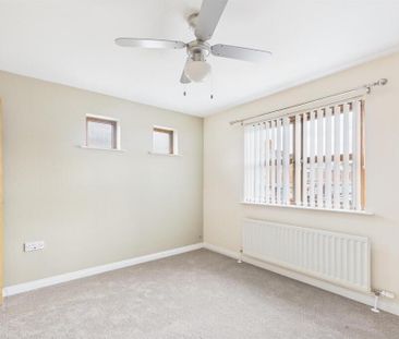 36 Melrose Avenue, Belfast, BT5 5JD - Photo 2