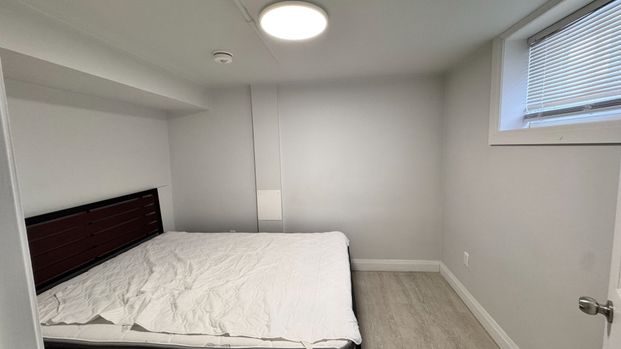 For Lease - 5513 Spring Street Unit# B1, Niagara Falls, Ontario - Photo 1