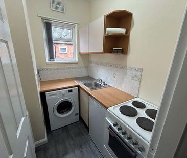 1 bedroom apartment to rent - Photo 4