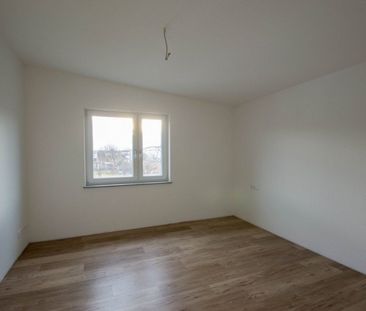 Neubau Erstbezug | Exkl. 2-Zi-DG-Whg | Dachterrasse | EBK | FBH | gefragte Lage - Foto 2