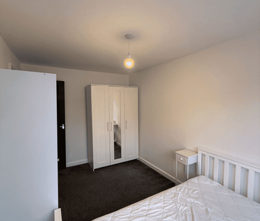 Dean Court, Leeds, LS8 - Photo 4