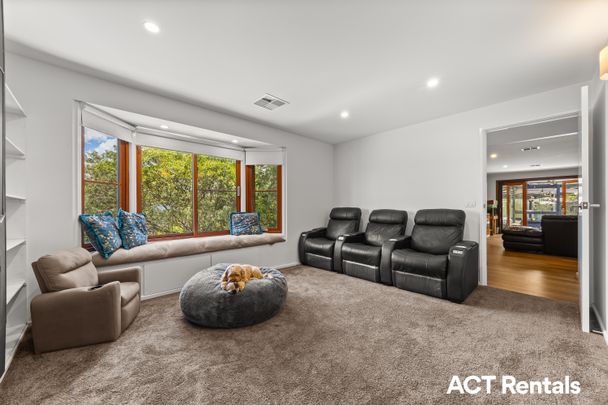 29 McConnell Crescent, Kambah ACT 2902 - House For Rent | Domain - Photo 1