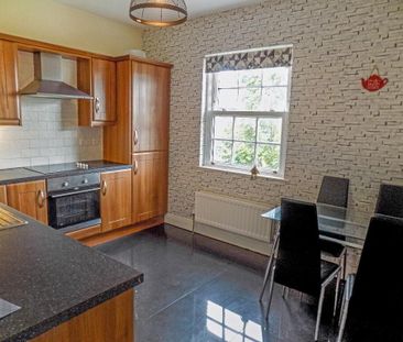 18 Breton Road, Lisburn, BT28 3YY - Photo 2