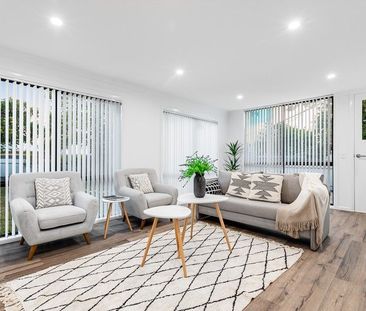 Impressive Stylish Four Bedroom Home in Perfect Location! - Photo 4