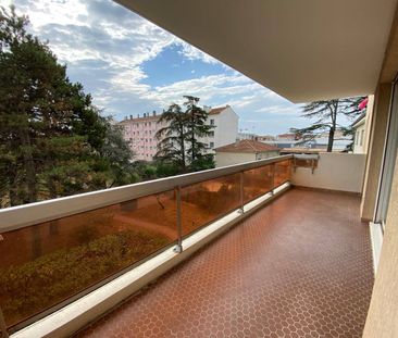 Location appartement 2 pièces 50.77 m² à Valence (26000) - Photo 2