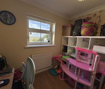 3 bedroom detached bungalow to rent - Photo 6