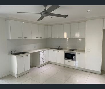 9A Jarrah Way, Landsborough, Qld 4550 - Photo 2