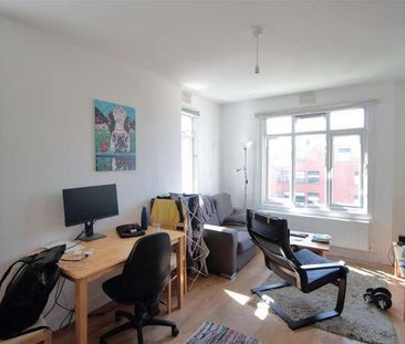 Brixton Hill Court, Brixton Hill, SW2 - Photo 1