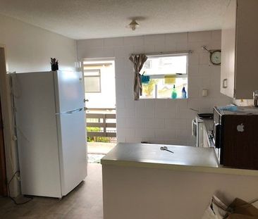 Tidy and spacious, this one-bedroom upstairs flat sits in a quiet b... - Photo 3