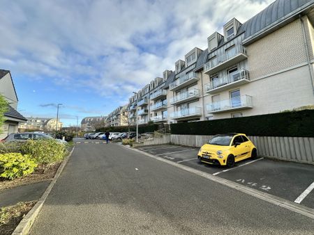 Location Appartement 2 pièces 43m² LA MADELEINE 59110 - Photo 5