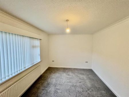 26 Ballymaconnell Road South, Bangor, BT19 6DG - Photo 4