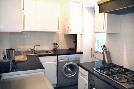 Lovely one-bed garden flat in Hither Green - Photo 3