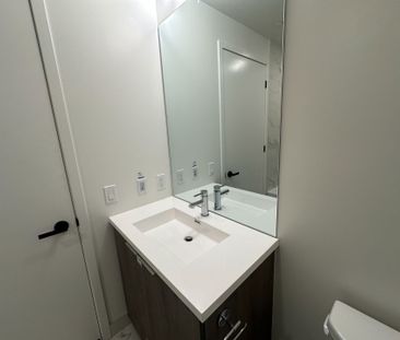 For Lease - 8 Interchange Way Unit# 4105, Vaughan, Ontario - Photo 5