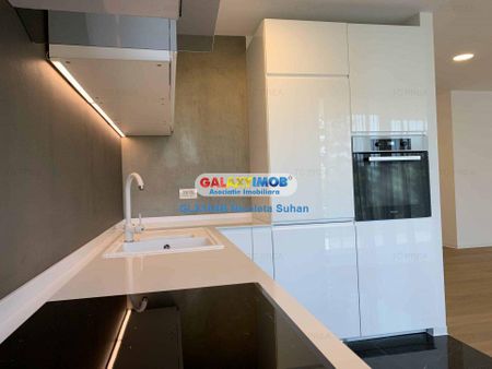 Experience refined living in One Charles de Gaulle residence 4 Rooms - Fotografie 2