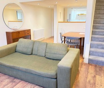 To Let 1 Bed Flat - Photo 3